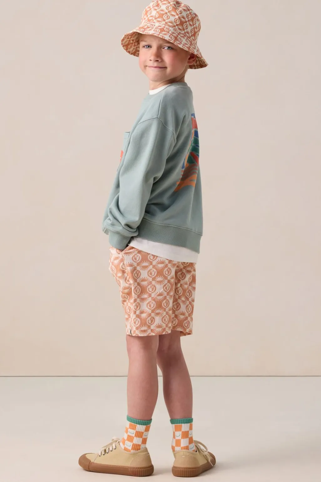 Lichtblauwe sweater met artwork