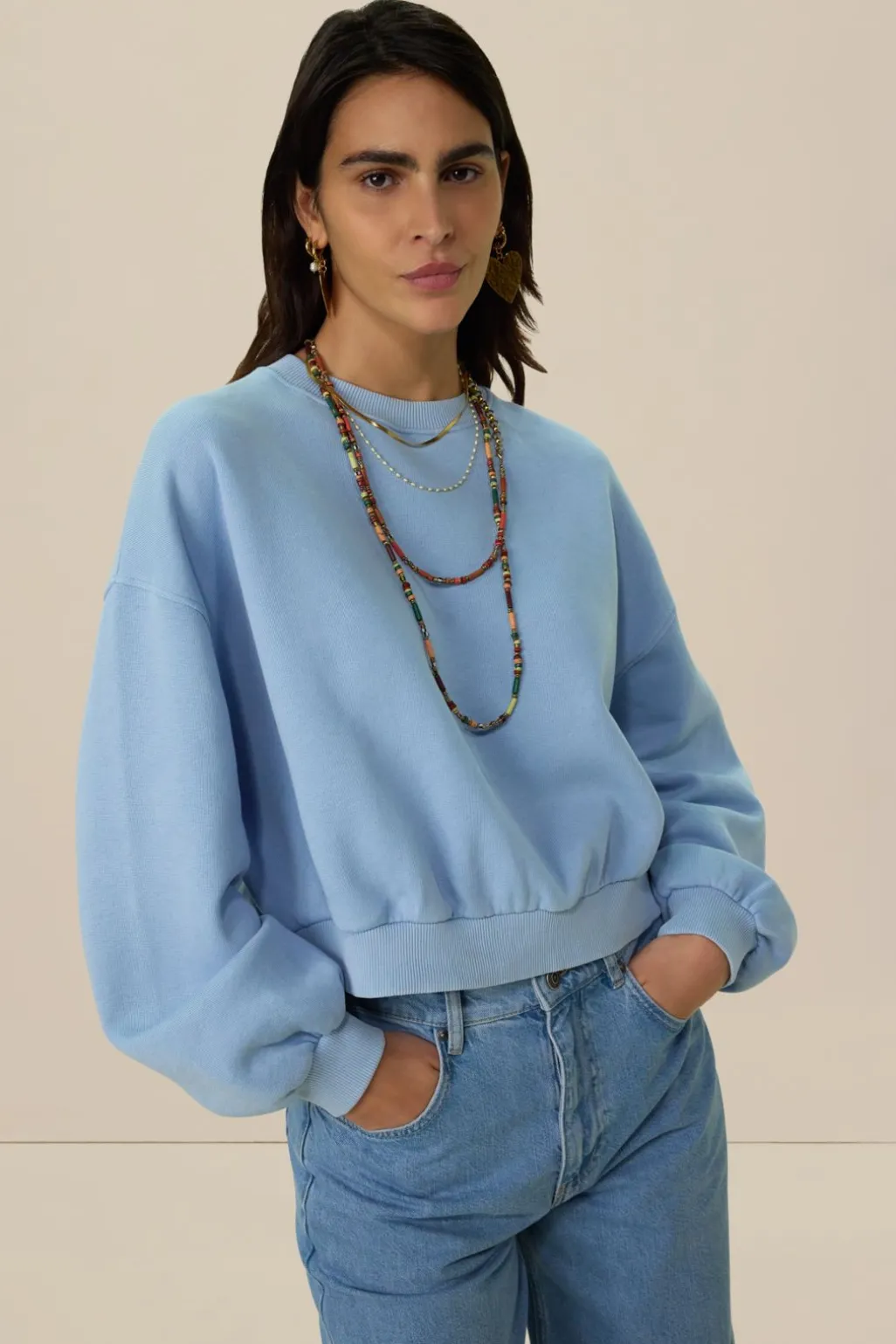 Lichtblauwe sweater met pofmouwen