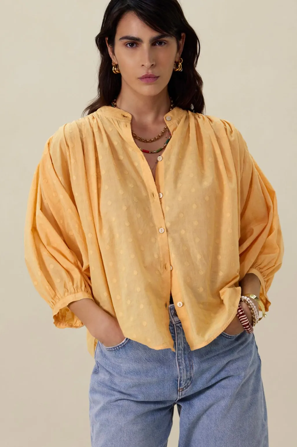 Lichtoranje jacquard blouse