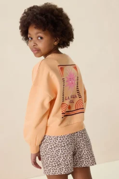 Lichtoranje sweater met artwork