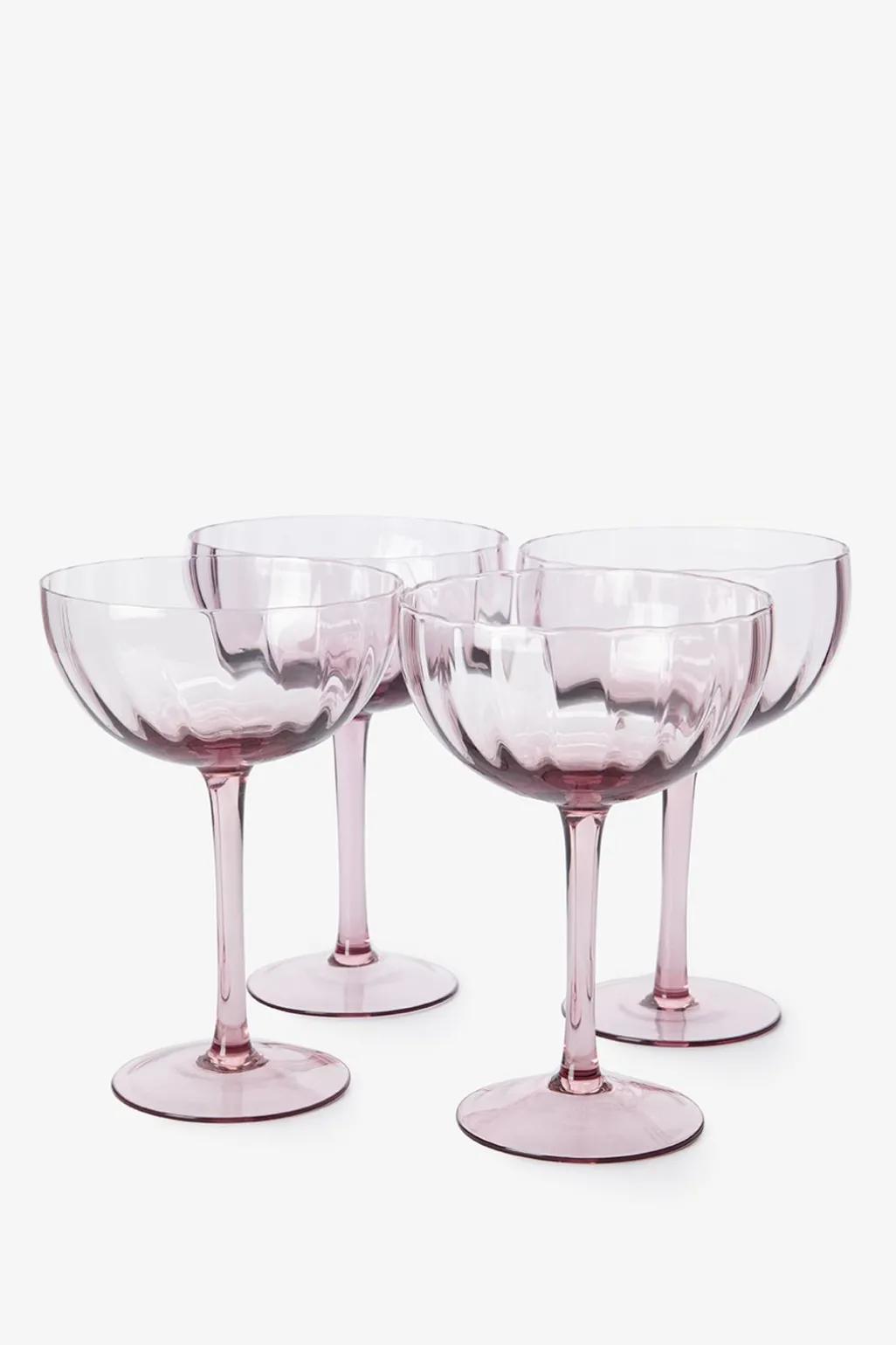 Lichtpaarse champagneglazen scallop
