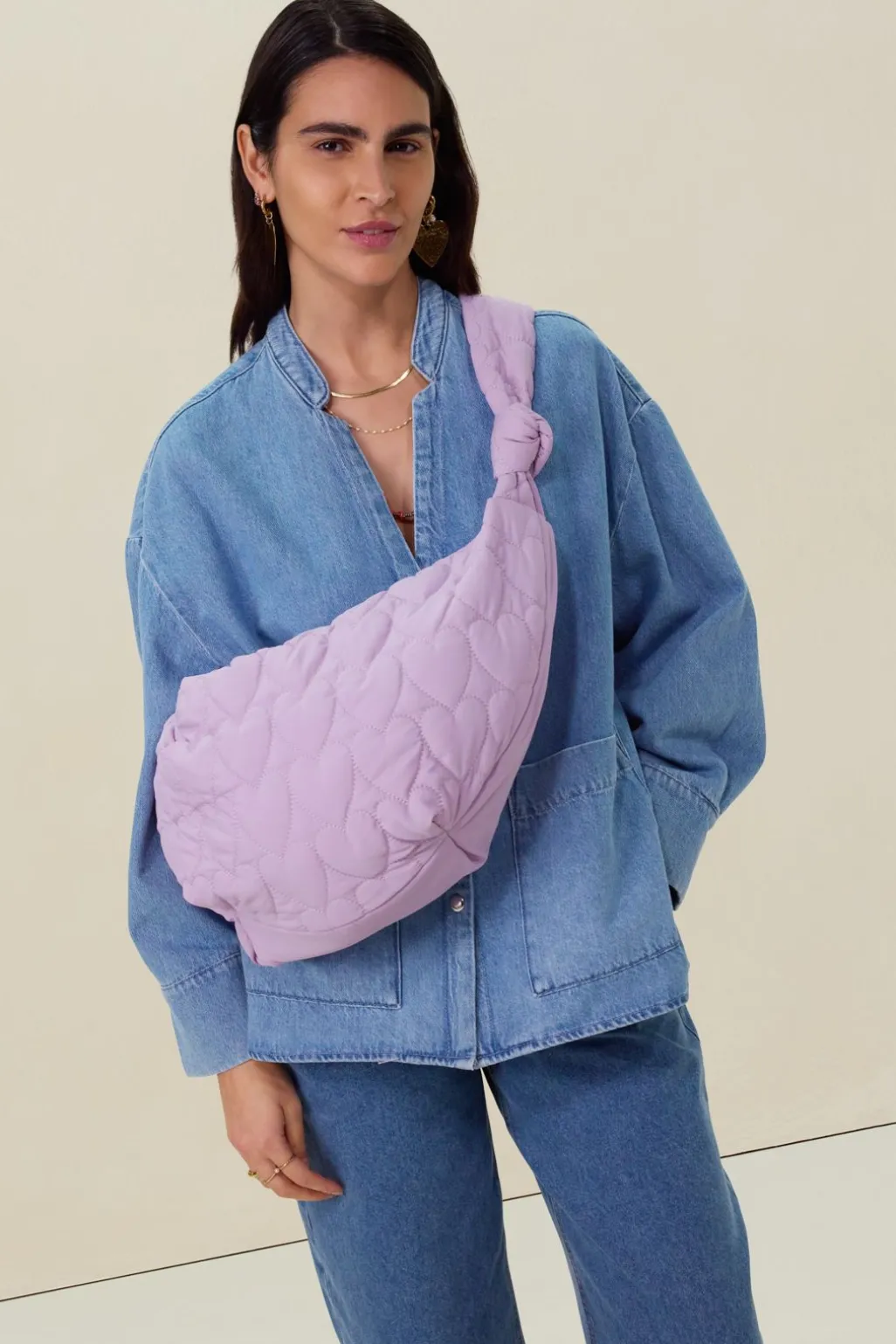 Lichtpaarse crossbody tas met hartjes