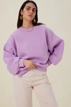 Lichtpaarse oversized sweater