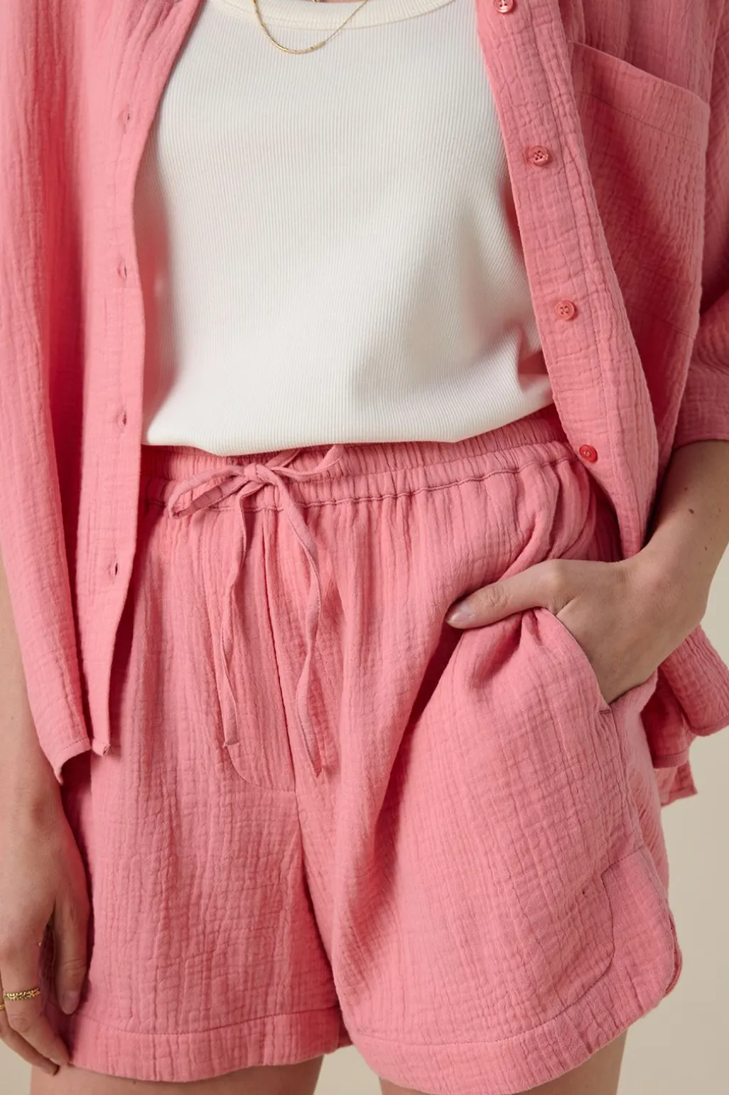 Lichtroze short