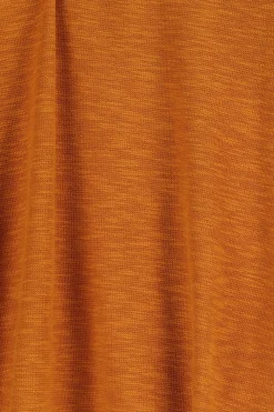 Okergeel T-shirt met knoopdetail