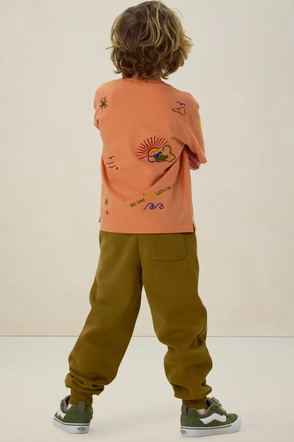 Oranje oversized t-shirt met embroidery