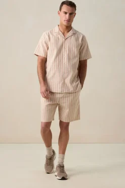 Oranje short met strepen