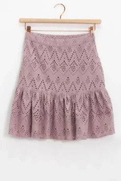 Paarse ruffle rok met broderie anglaise
