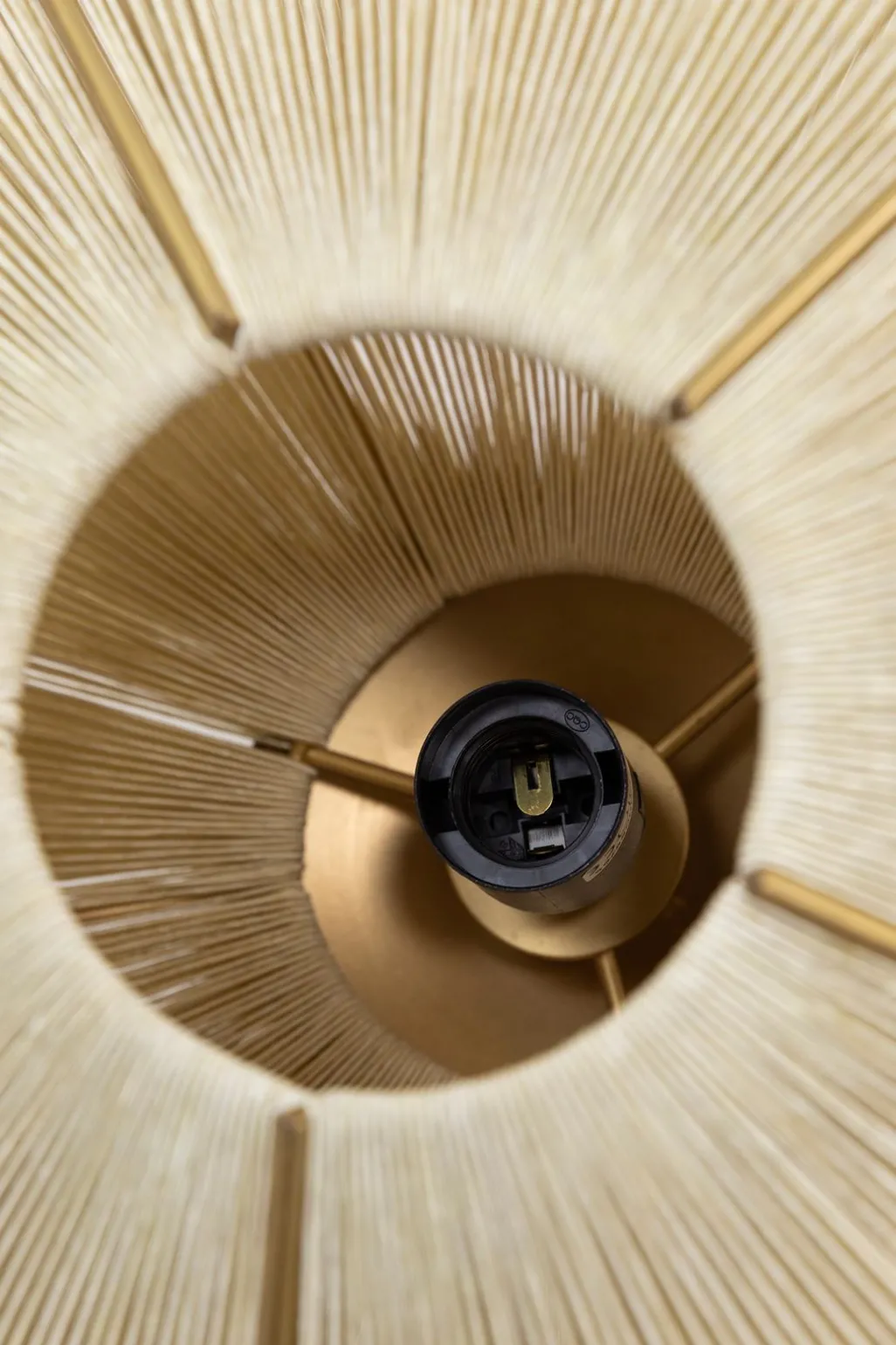 PRE-ORDER: Beige hanglamp aural shades medium