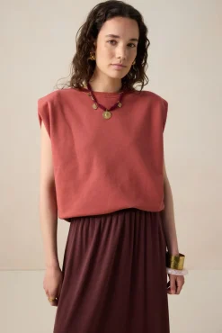 Rode mouwloze sweater