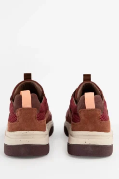 Rode suède sneakers