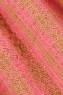 Roze geruite rok