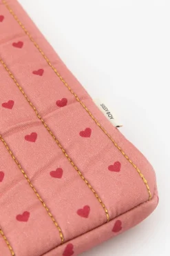 Roze laptophoes met hartjesprint