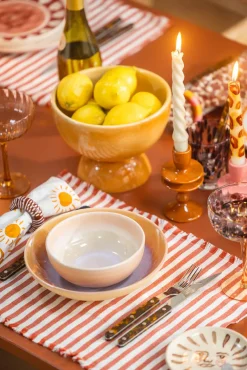 Set van 2 oranje gestreepte placemats