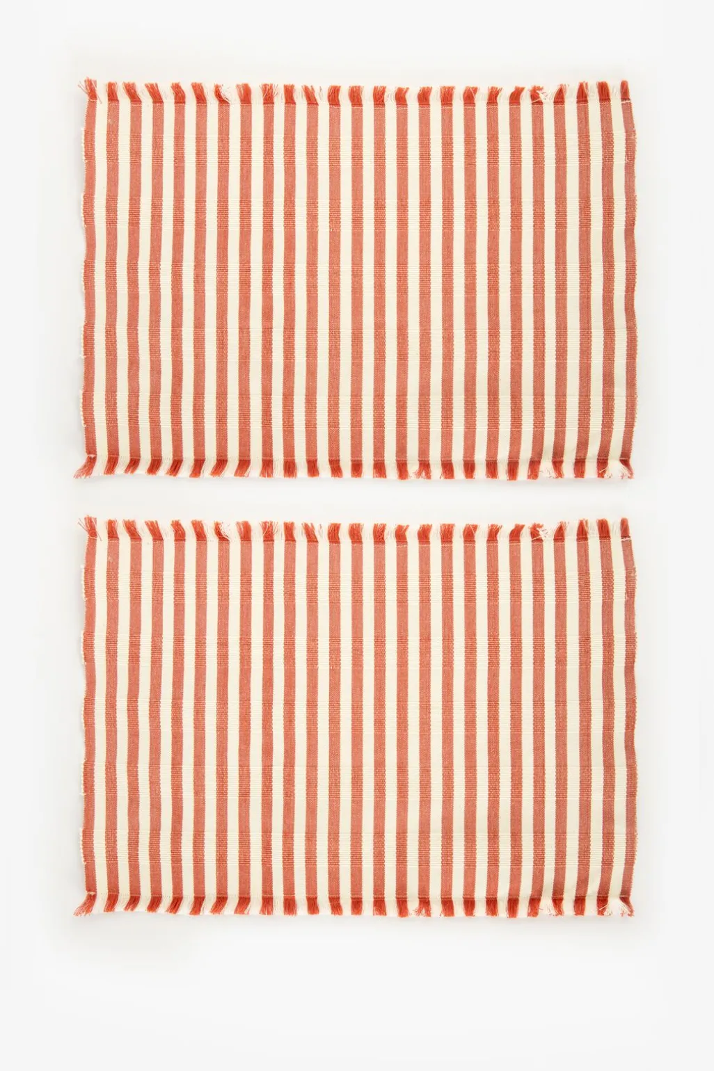 Set van 2 oranje gestreepte placemats