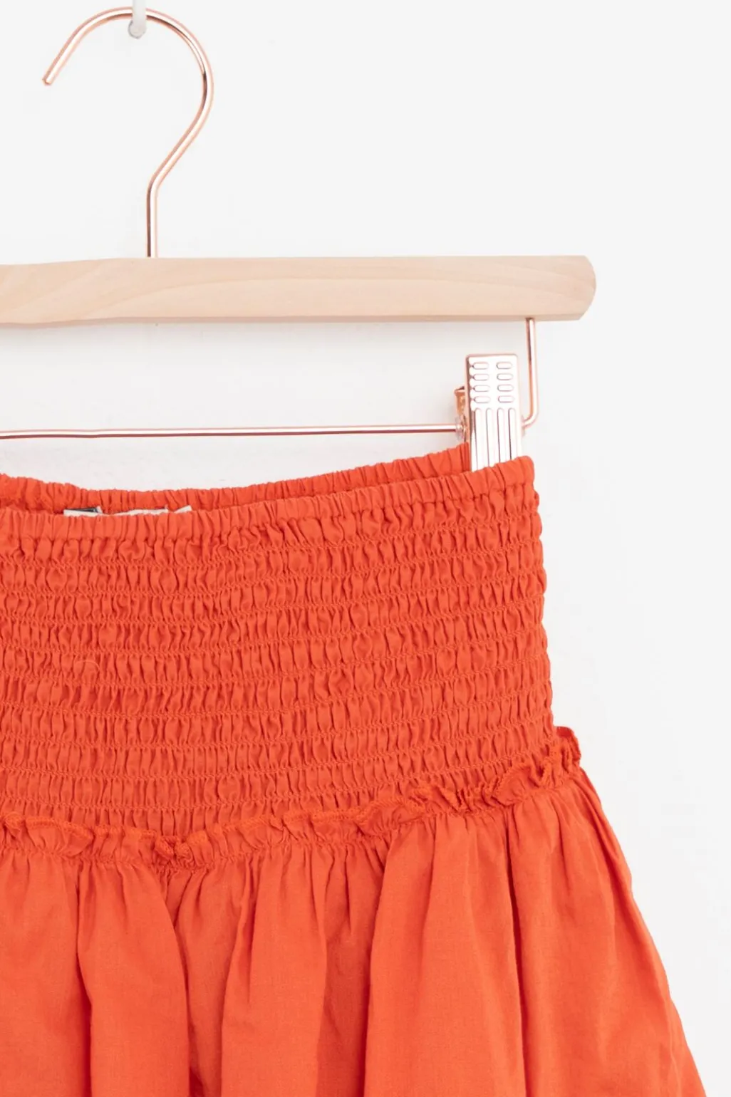Warm oranje rok met smock details