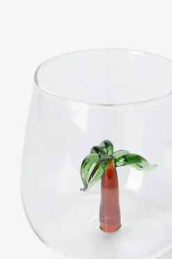 Waterglazen met palmboom