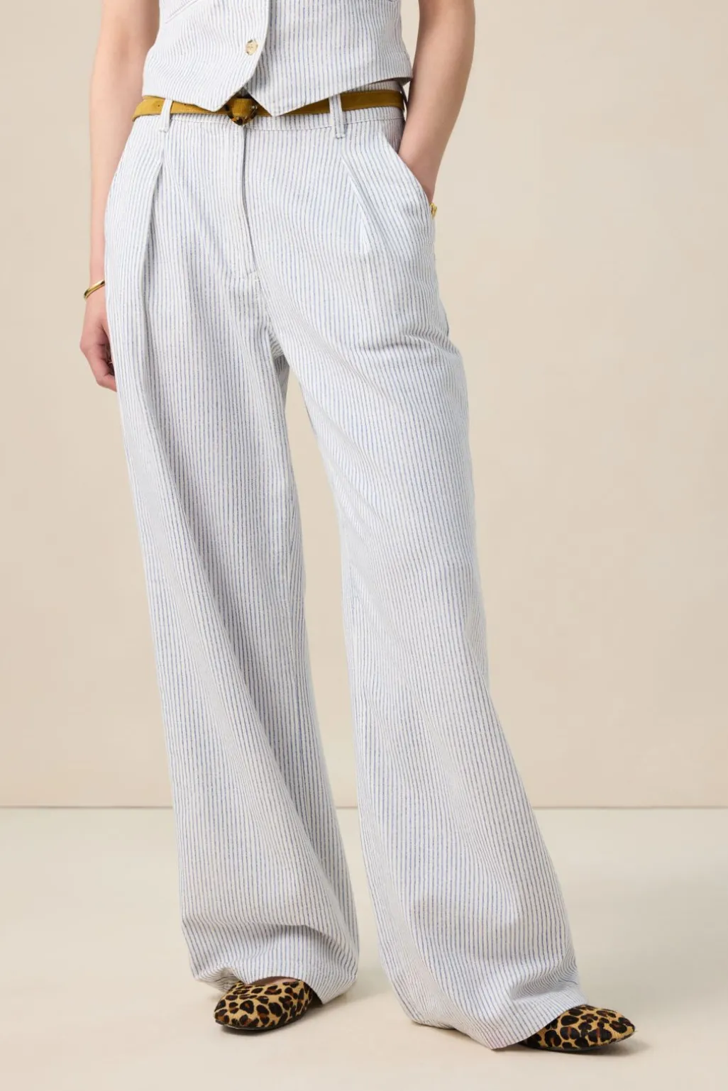 Wit gestreepte broek