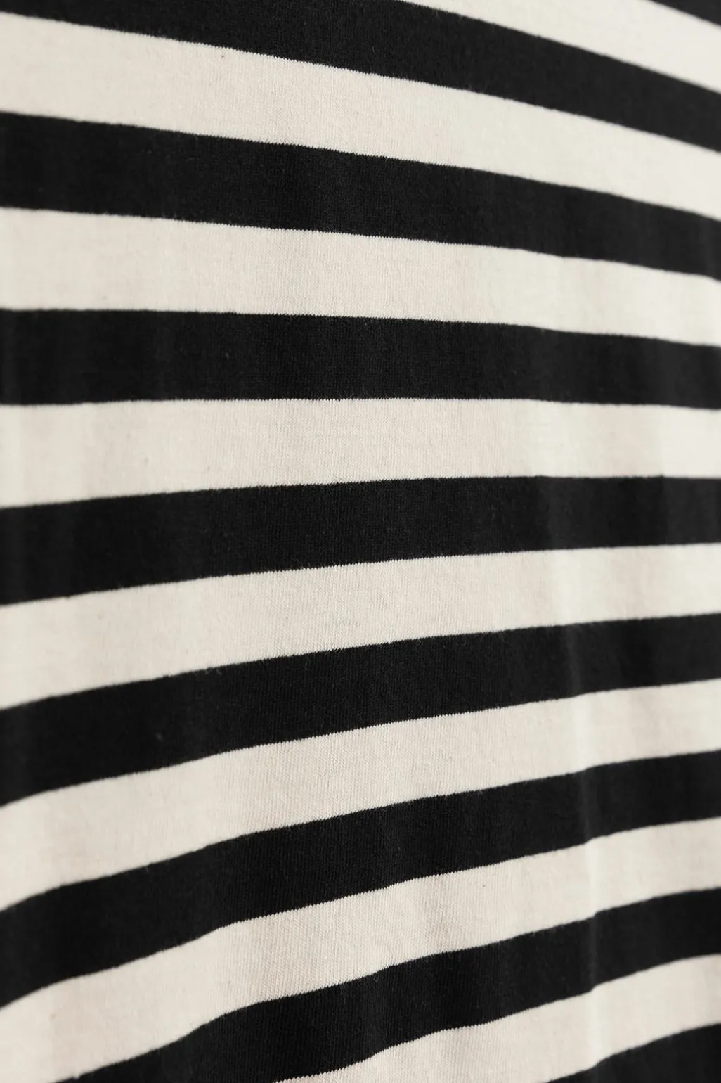 Wit met zwart gestreept T-shirt