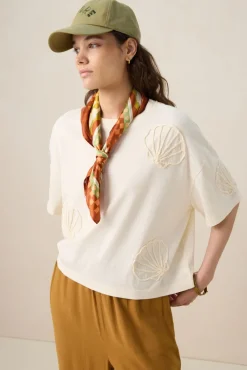 Wit T-shirt met schelpen