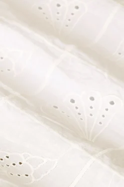 Witte blouse met embroidery