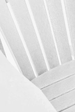 Witte fanback chair