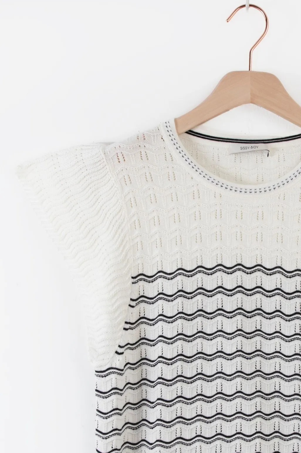 Witte gebreide top met strepen