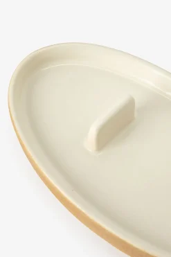 WItte keramieken wierookhouder
