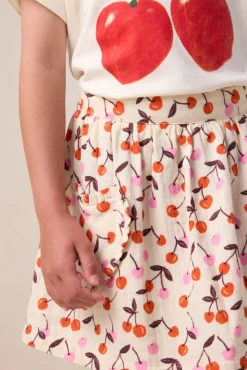 Witte rok met kersen print