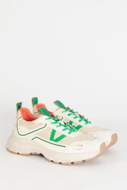 Witte sneakers met groene details