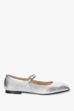 Zilveren leren ballerina