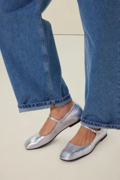 Zilveren leren ballerina