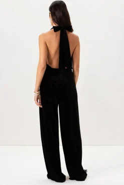 Zwarte velvet halter jumpsuit